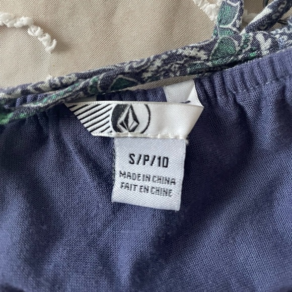 Volcom Blue and Green Patterned Maxi Dress - Picture 4 of 5